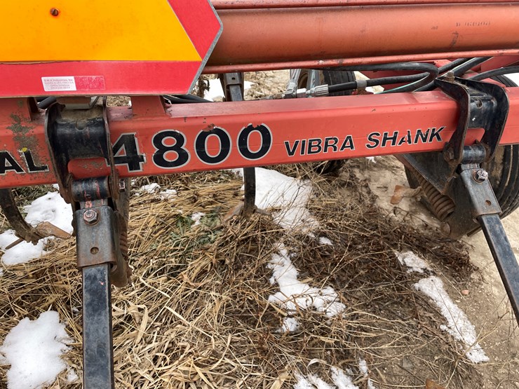 international-4800-image-25