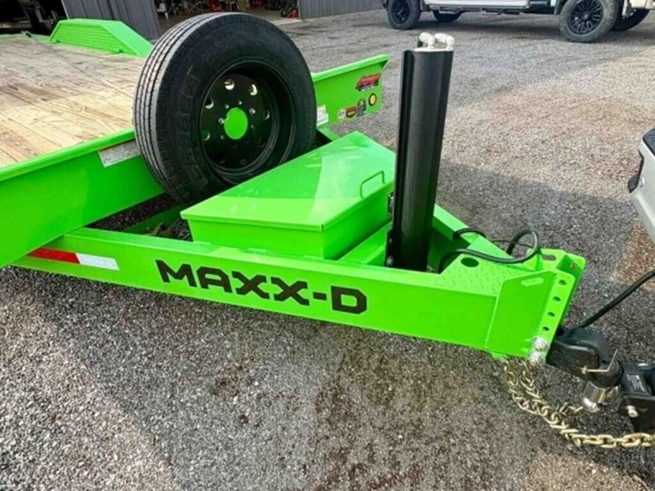 2024-maxx-d---t8x---24'-hyd-trailer-image-5