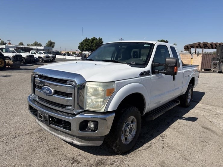 2011-ford-f250-image-1