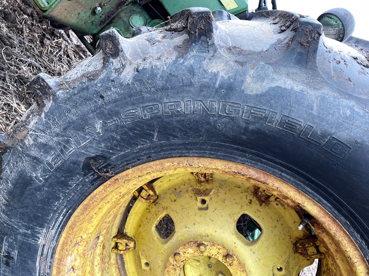 john-deere-2030-image-38