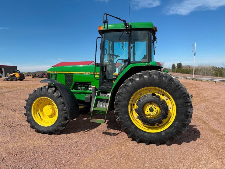 john-deere-7200-image-6