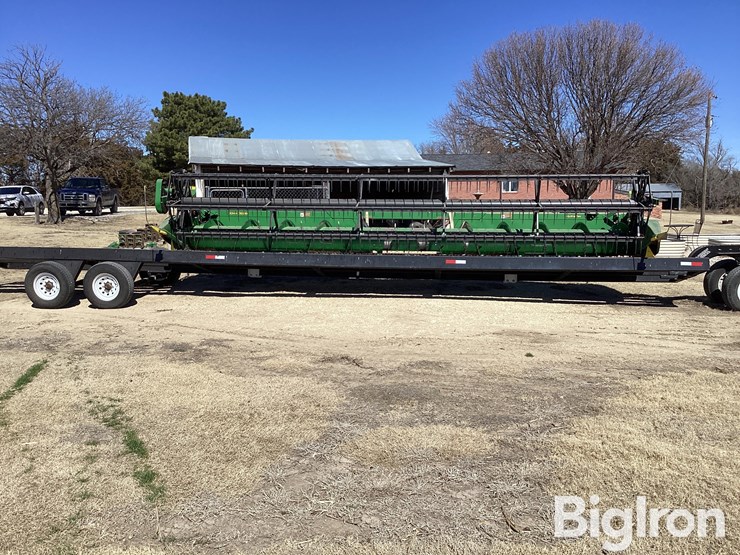 2017-john-deere-625f-image-2