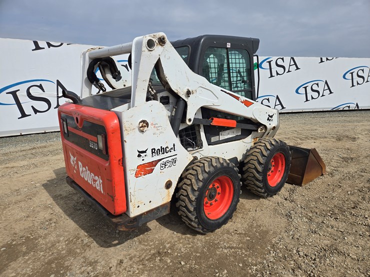 2017-bobcat-s570-image-5