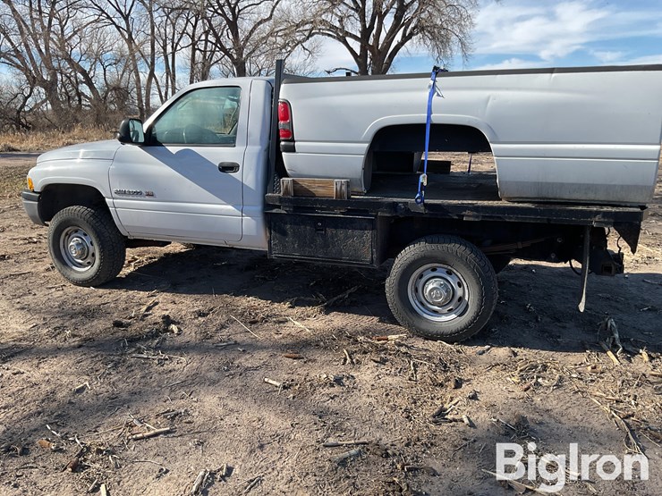 2002-dodge-ram-2500-image-8