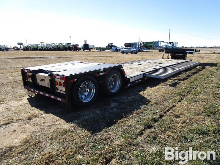 2023-bws-trailer-image-5