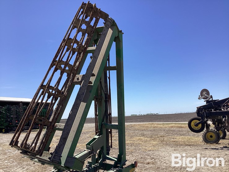 john-deere-200-image-14