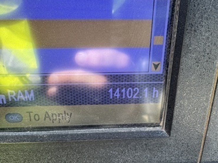 2013-caterpillar-740b-image-17