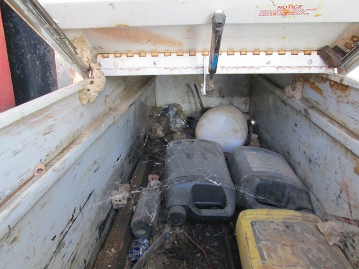 1997-kenworth-t800-image-16