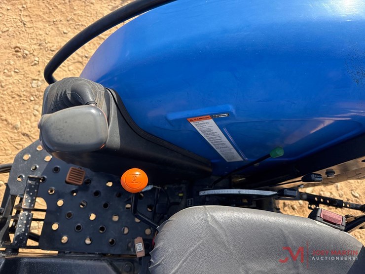 new-holland-workmaster-50-image-21