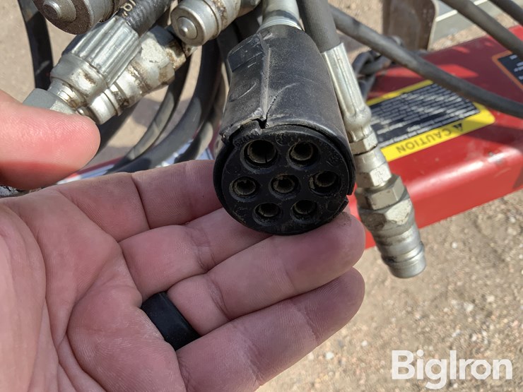 2014-case-ih-370-image-18