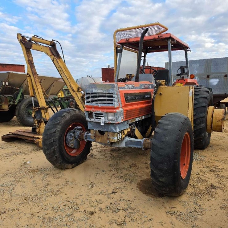 KUBOTA M9580