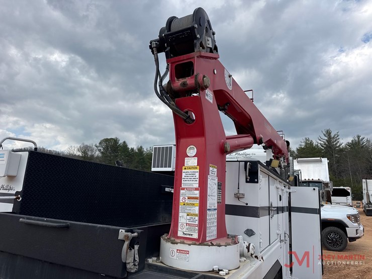 peterbiltpb337-service-truck-image-44