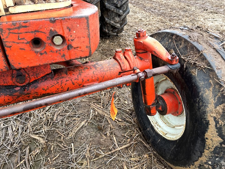 #105-•-case-1030-comfort-king-diesel-tractor-with-duals-image-8