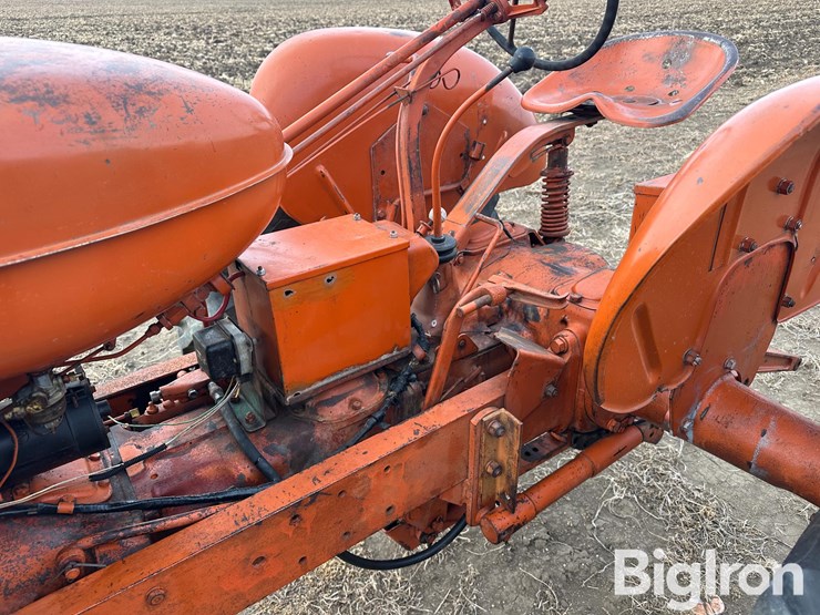 1957-allis-chalmers-wd45-image-10