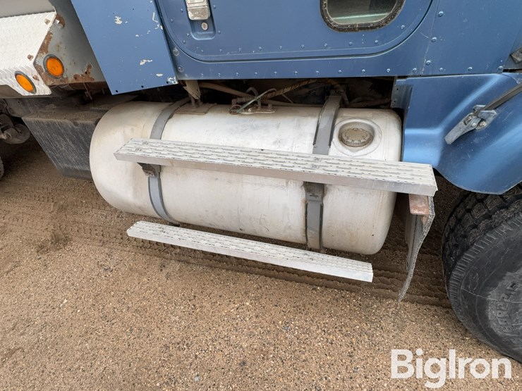 1992-international-9400-image-16