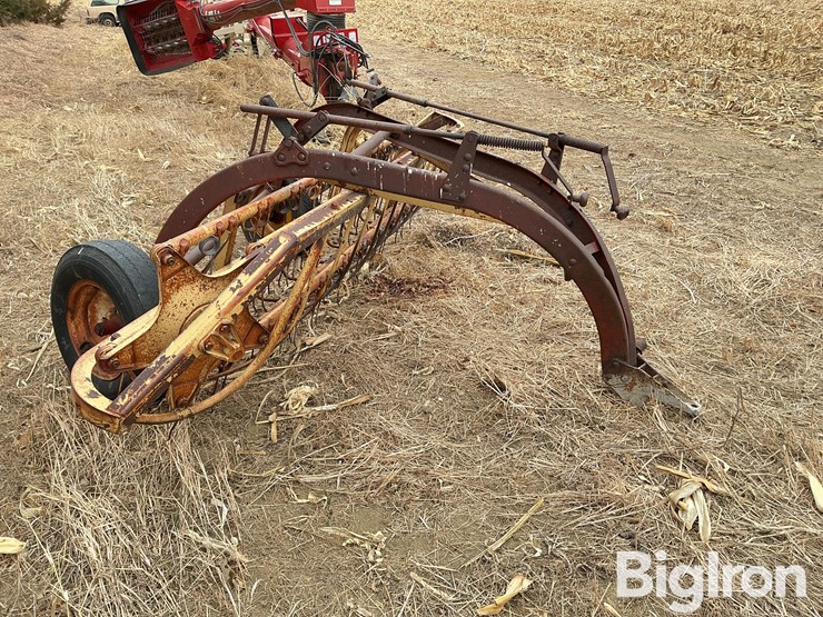 new-holland-56-image-3