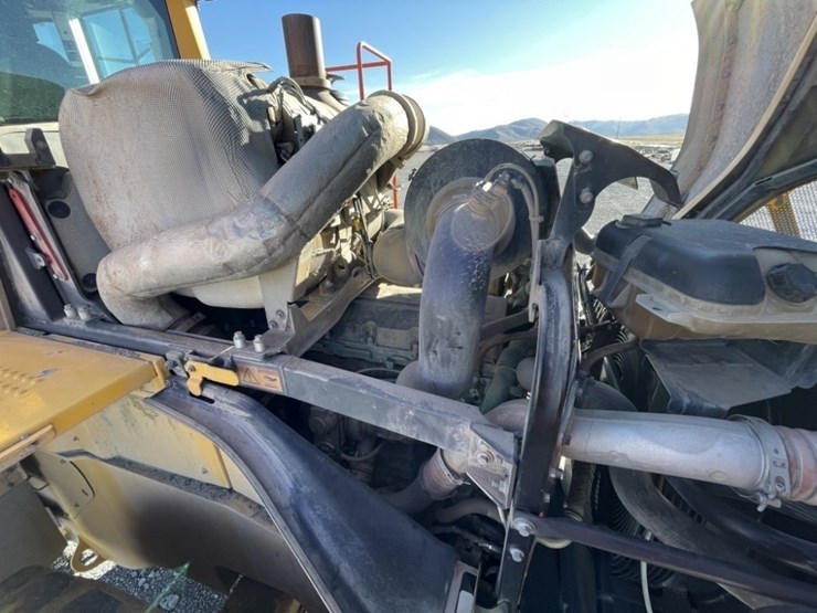 2021-volvo-l220h-image-49