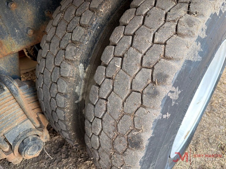 mack-rs686lst-image-12