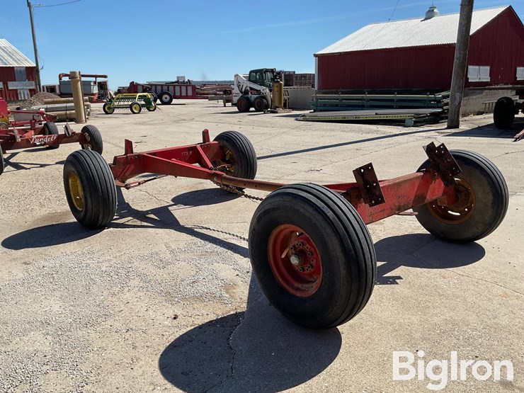 westendorf-773-running-gear-image-7