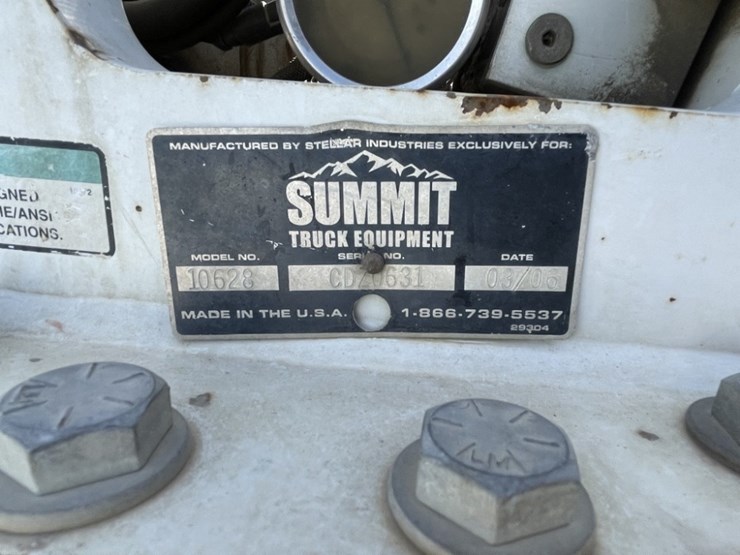 2006-kenworth-t300-image-33