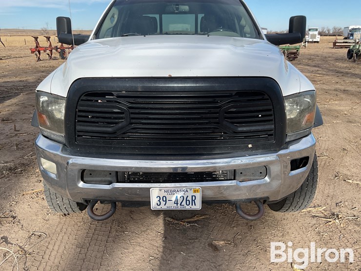 2011-dodge-ram-4500-image-13