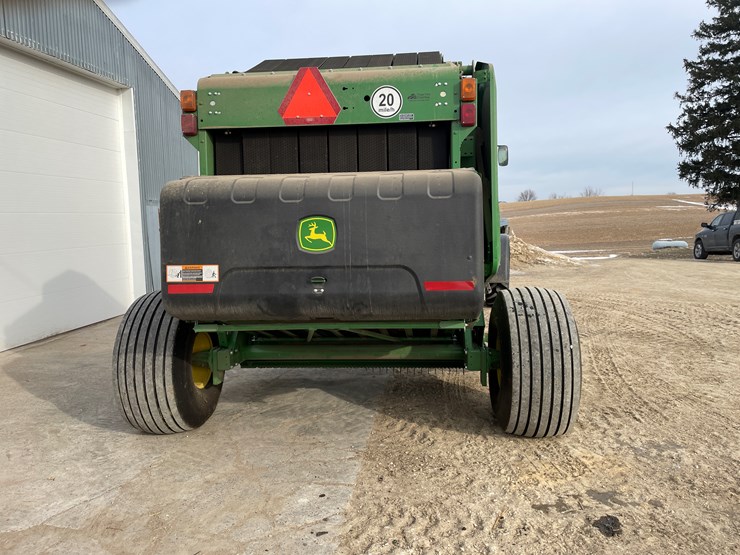 john-deere-560m-image-5