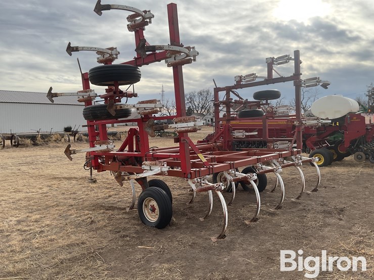 wil-rich-4400-image-7