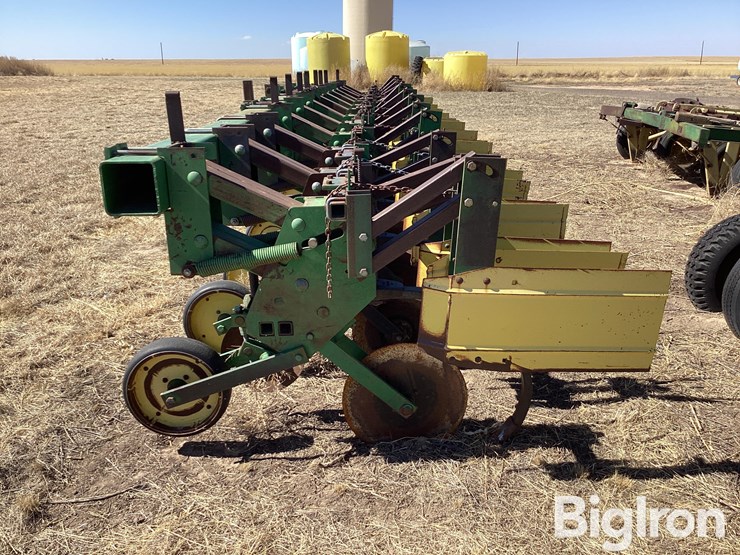 john-deere-885-image-8