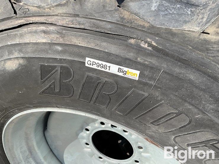 11r22.5-recapped-pivot-tires-&-rims-image-17