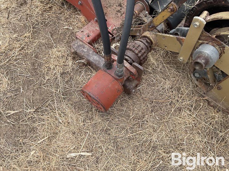 international-810-image-15