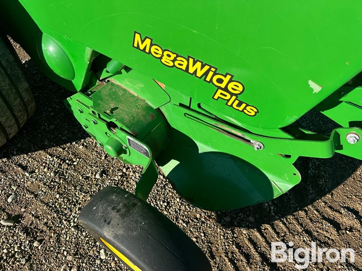 2012-john-deere-568-image-9