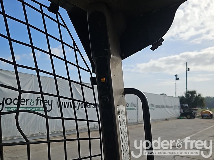 2016-case-tr310-image-27