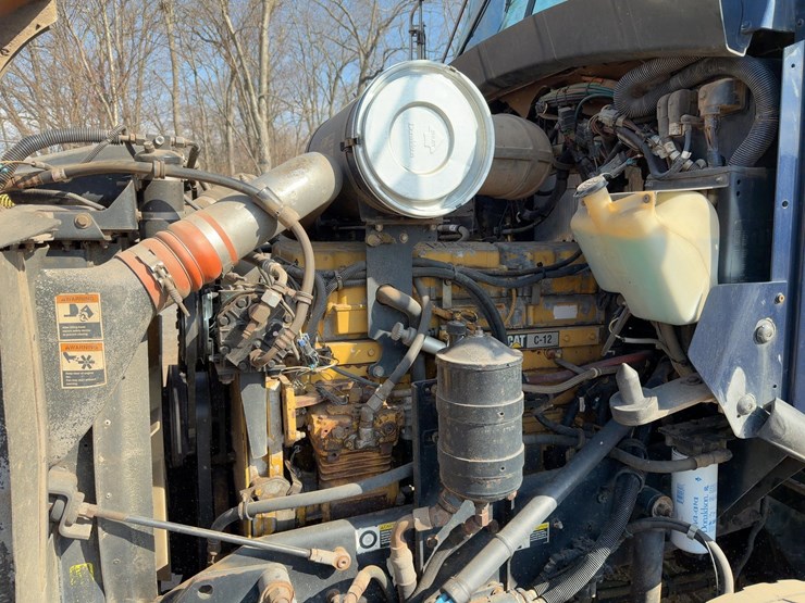 2001-kenworth-t800-image-8