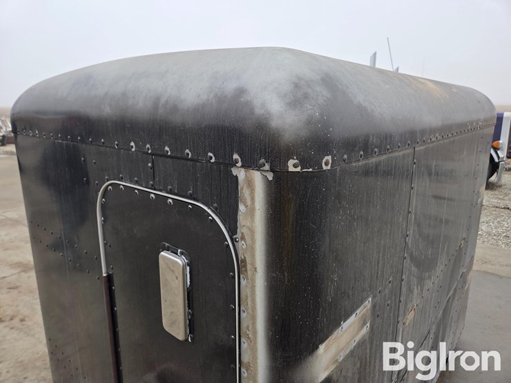 peterbilt-379-image-17