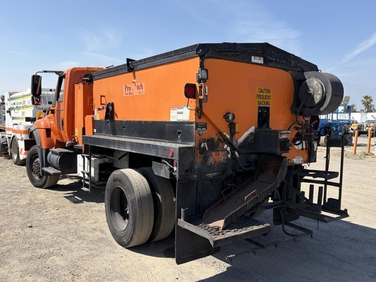 2009-international-workstar-7400-image-4