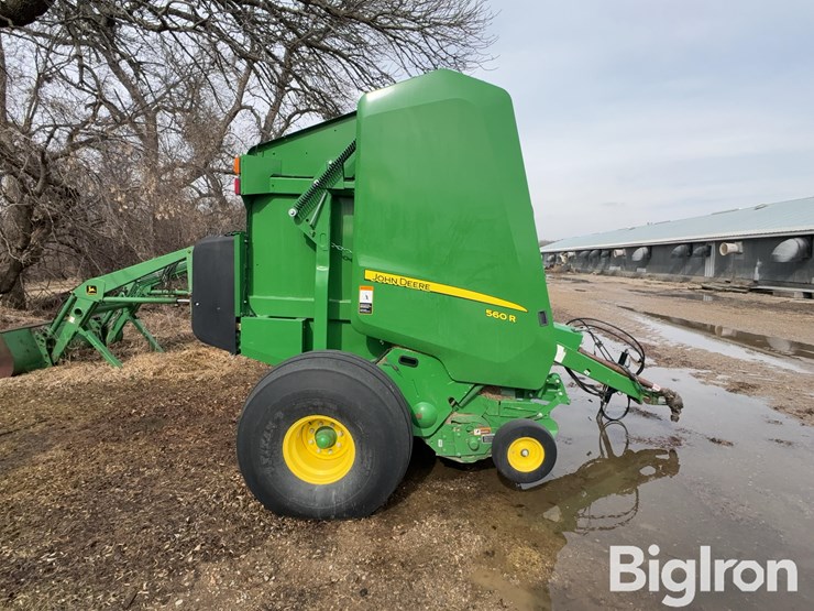 2019-john-deere-560r-image-4