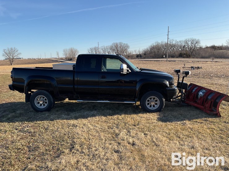 2000-chevrolet-k2500-image-4