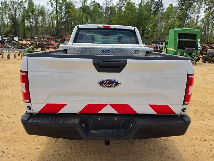 2019-ford-f150-xl-image-6