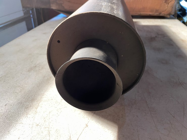 #2521-•-new-john-deere-muffler-image-5