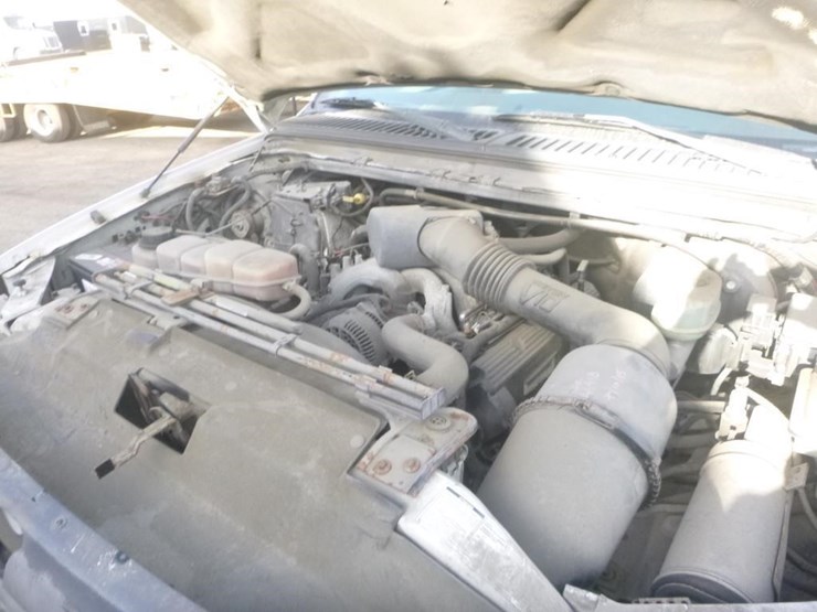 2001-ford-f350-image-13