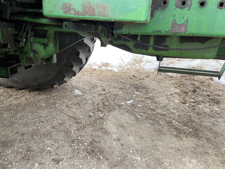 john-deere-4840-image-21