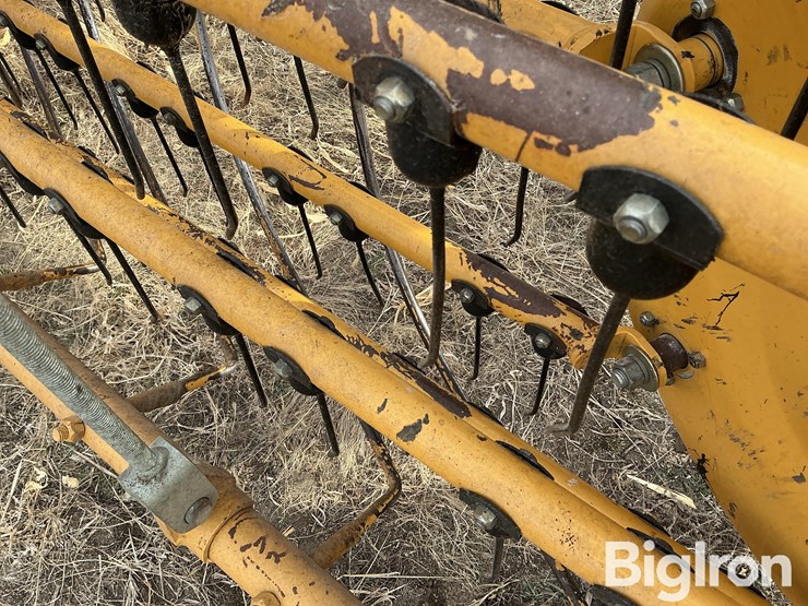 2001-vermeer-r24a-image-20