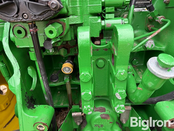 2004-john-deere-8120-image-15