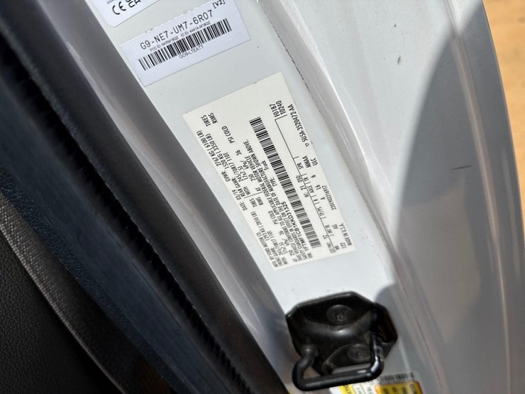 2019-ford-f150-xl-image-12