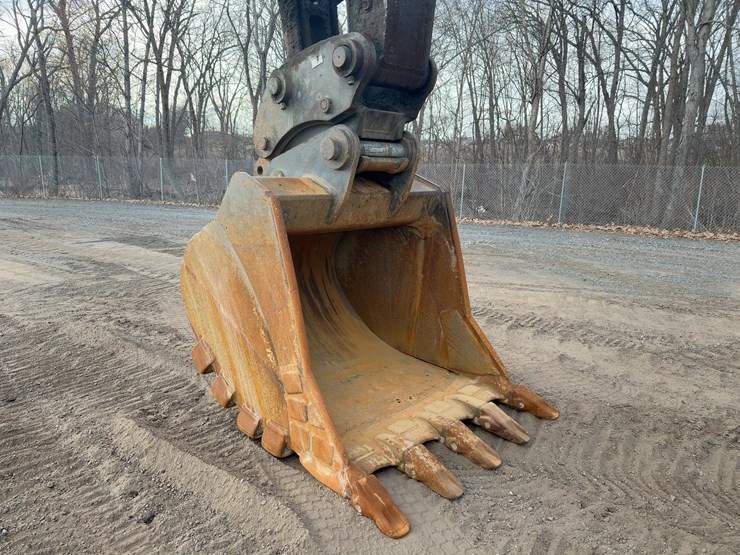 2014-volvo-ec340dl-image-12