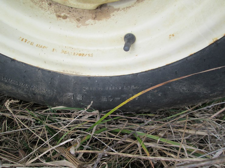 fair-oaks-18x52-image-11