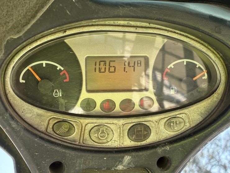 2018-bobcat-s570-image-14