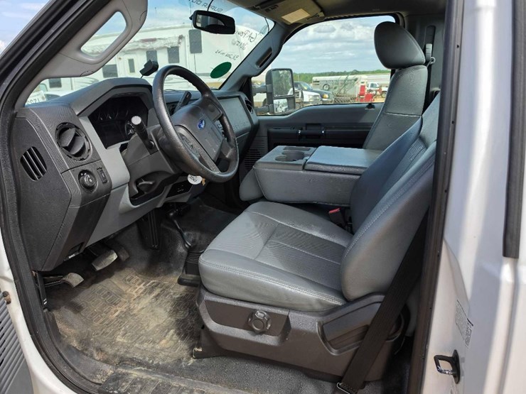 2015-ford-f450-image-12