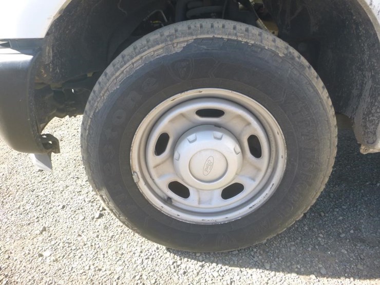 2011-ford-f250-image-21