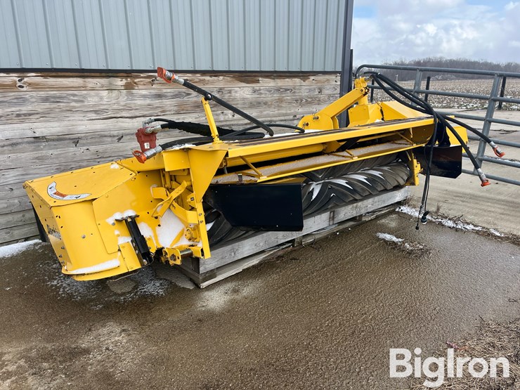 2014-new-holland-720hd-image-3